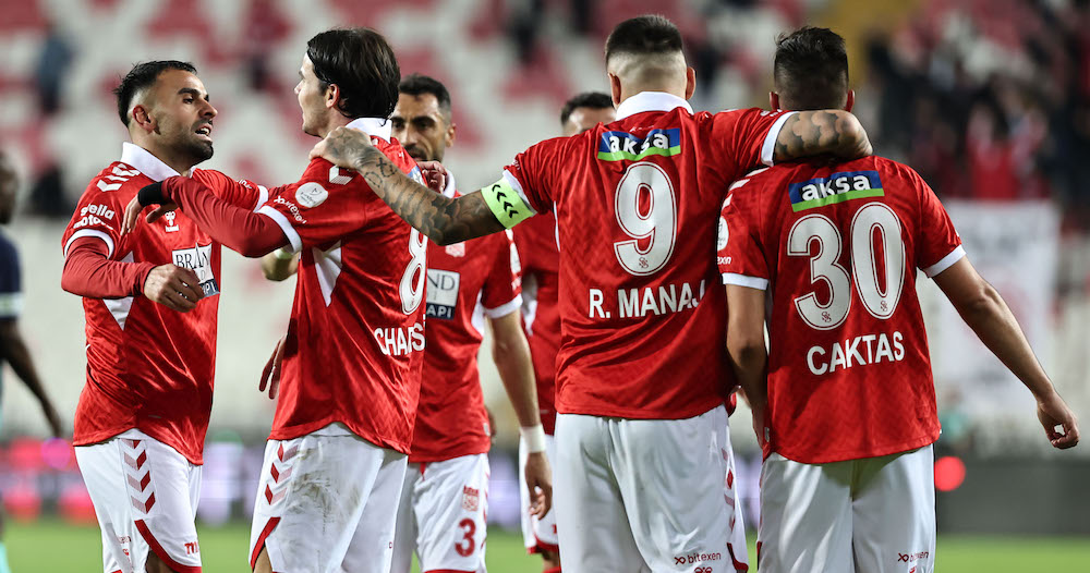 SİVASSPOR SEZONU GALİBİYETLE TAMAMLADI