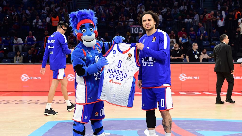 Anadolu Efes Real Madrid ile Karşılaşacak