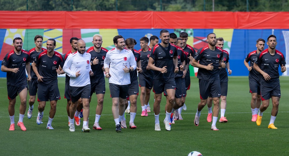 MİLLİ TAKIM AVURTURYA’YA HAZIRLANIYOR