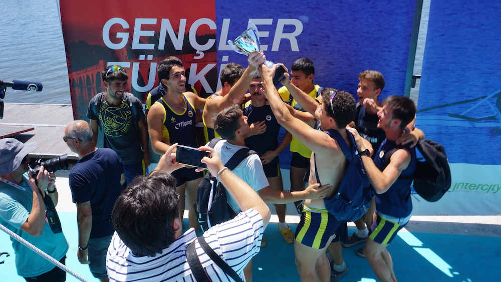 Kürekte İlklerin Kupası Edirne’de Gerçekleşti