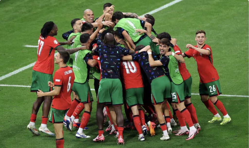 PORTEKİZ PENALTILARLA TURU GEÇTİ