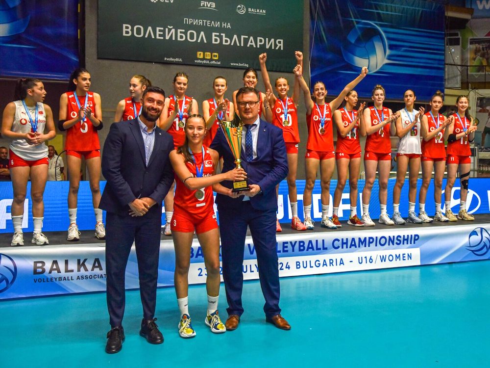U16 Kadın Milli Voleybol Takımımız Balkan Şampiyonu