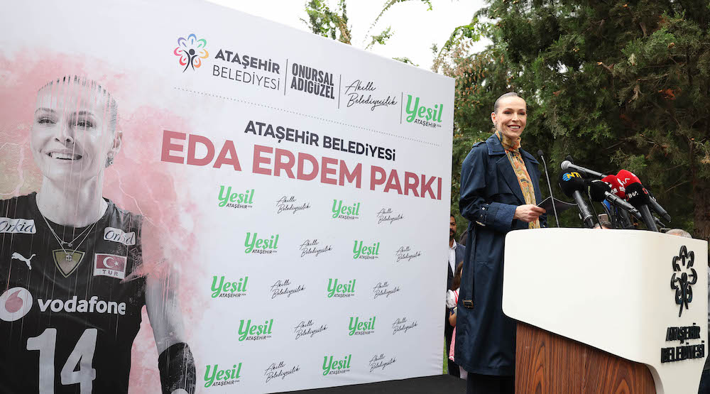 EFSANENİN ADI BİR PARKA VERİLDİ