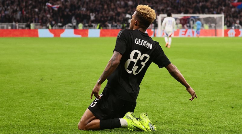 GEDSON FERNANDES VEDA EDİYOR!