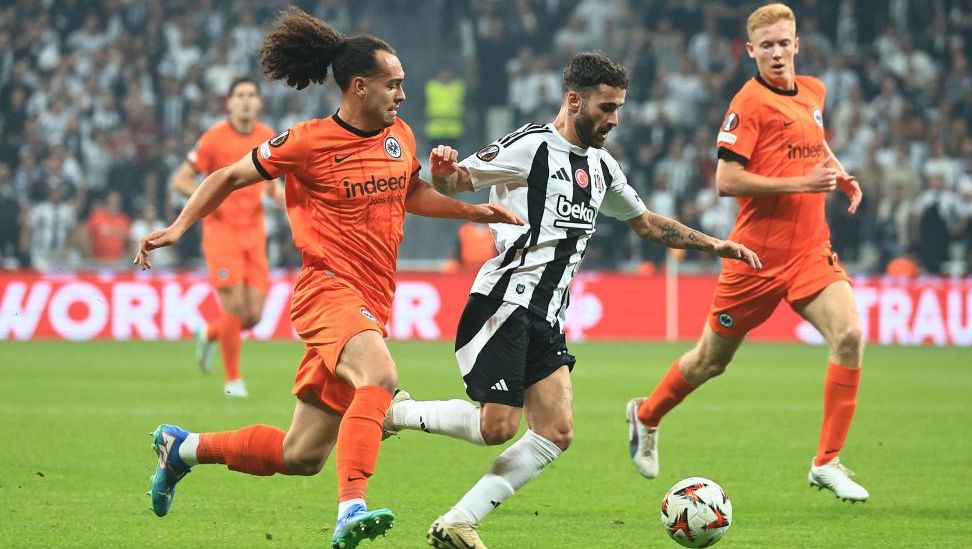 BEŞİKTAŞ AVRUPA’DA YOKLARI OYNUYOR