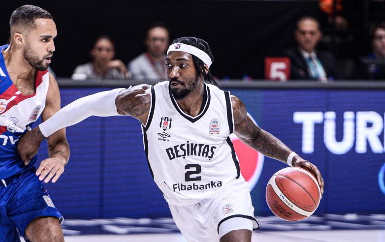 BEŞİKTAŞ FİBABANKA EVİNDE GALİP