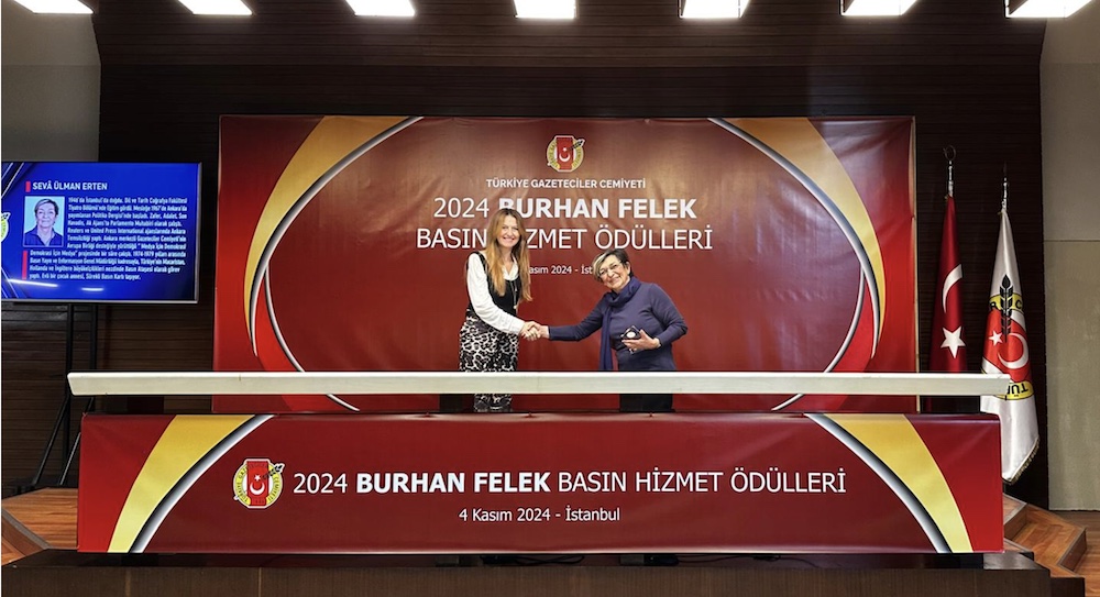 Burhan Felek Basın Hizmet Ödülleri Sahiplerini Buldu