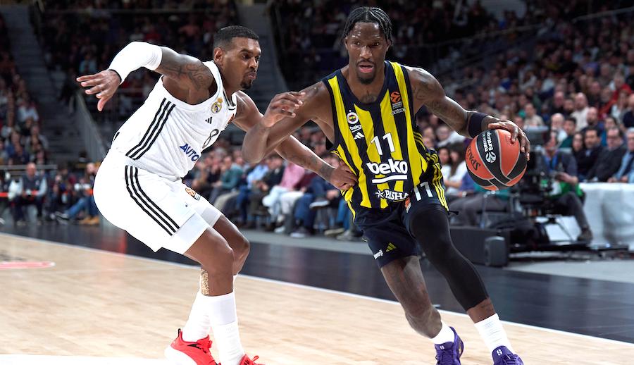 FENERBAHÇE’DEN REAL MADRİD’E FARK