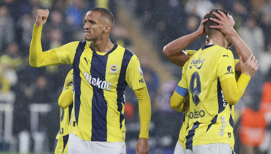 FENERBAHÇE’DE SAKATLIK ŞOKU!