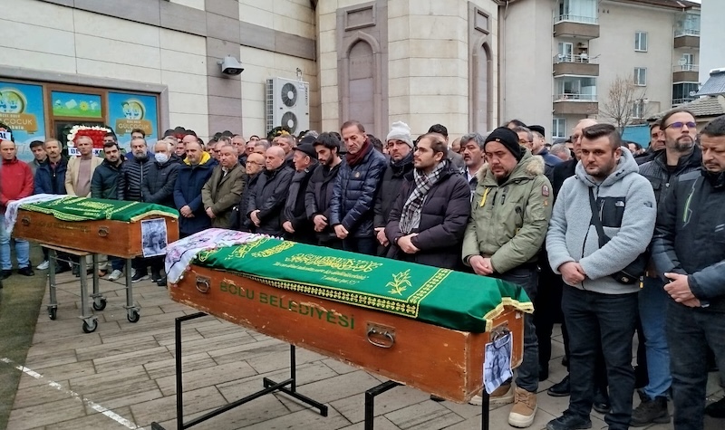 Ceren Yaman Doğan ve kızı Lalin Son Yolculuğuna Uğurlandı