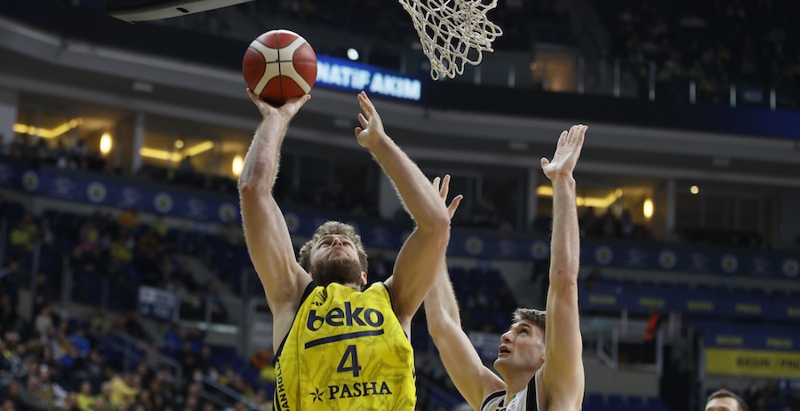 DERBİNİN KAZANANI FENERBAHÇE BEKO