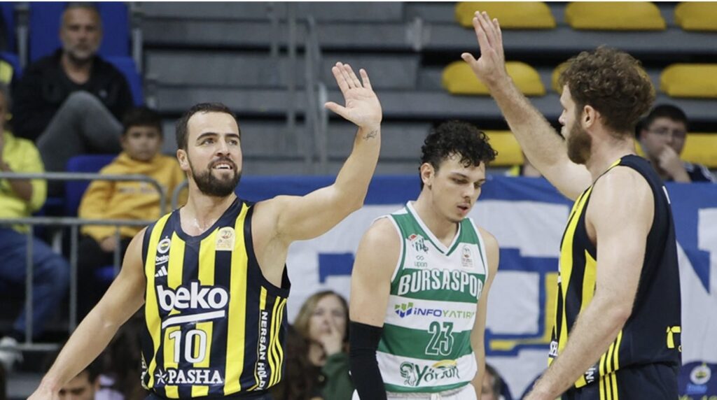 FENERBAHÇE BEKO BURSA’DA GALİP!