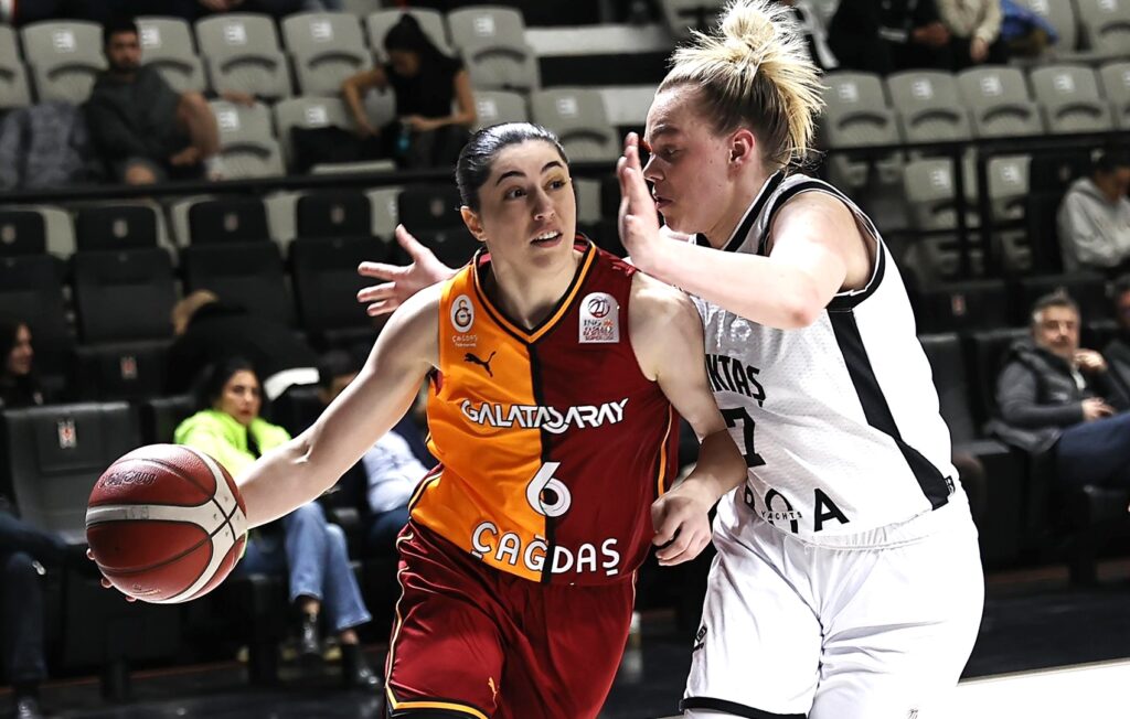 BEŞİKTAŞ BOA DÖRTLÜ FİNALDE