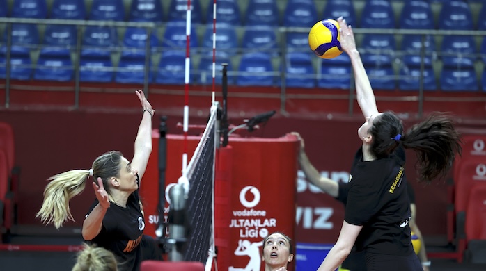 Eczacıbaşı Dynavit Üçüncülük İçin Sahada