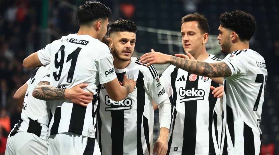 BEŞİKTAŞ 5 GOLLE GERİ DÖNDÜ!