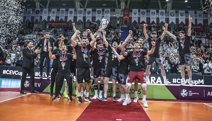 ZİRAAT BANKKART CEV CUP ŞAMPİYONU