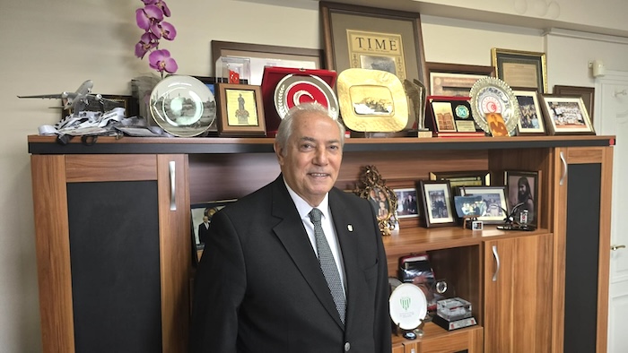 BJK DİVAN KURULU’NA YENİ BAŞKAN ADAYI