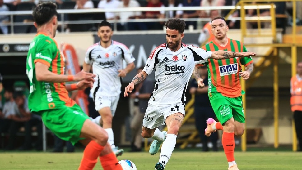 BEŞİKTAŞ 1 PUANA RAZI OLDU