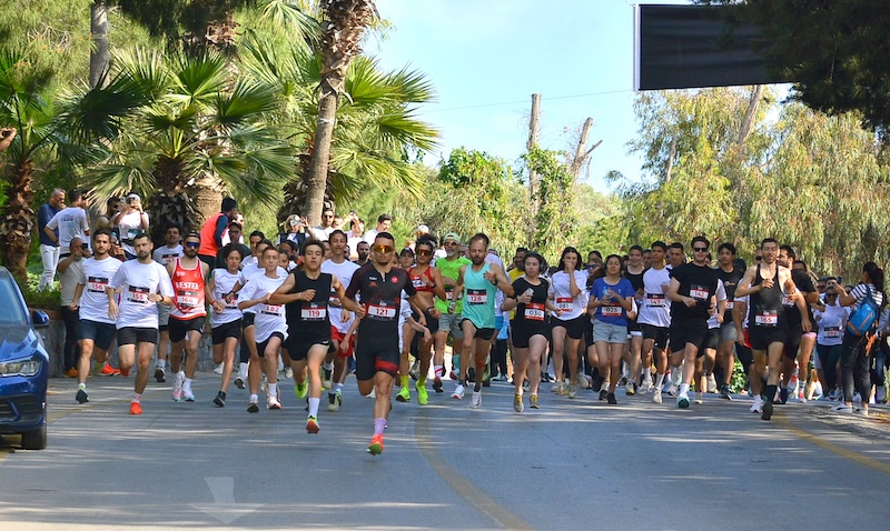 Kuşadası’nda Gençler 6. Kez Geleceğe Koştu