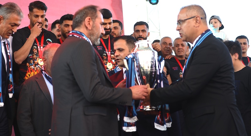 Mardin 1969 Spor Şampiyonluk Kupasını Törenle Aldı