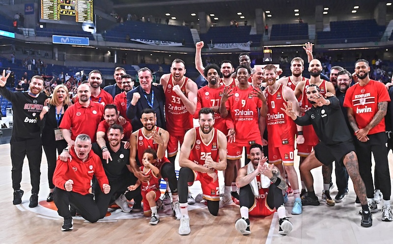 OLYMPIACOS DÖRTLÜ FİNALE YÜKSELDİ