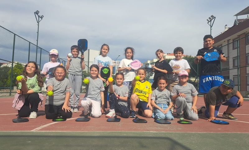 İzmir’de Pickleball Ligi Heyecanı!