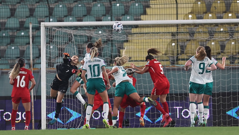 A Milli Kadın Futbol Takımı İrlanda’ya Mağlup oldu