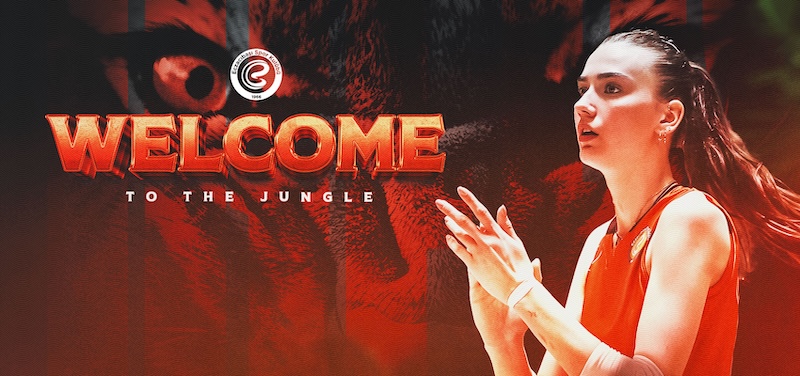DİLAY ÖZDEMİR ECZACIBAŞI’NA DÖNDÜ