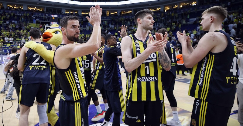 F.BAHÇE BEKO GALİBİYETLE DÖNÜDÜ