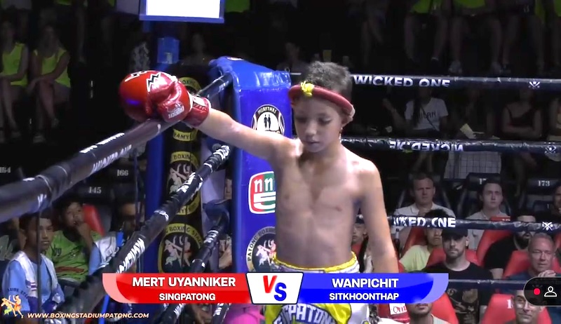 Bostanlısporlu Mert, Taylandlı Rakibiyle Yenişemedi