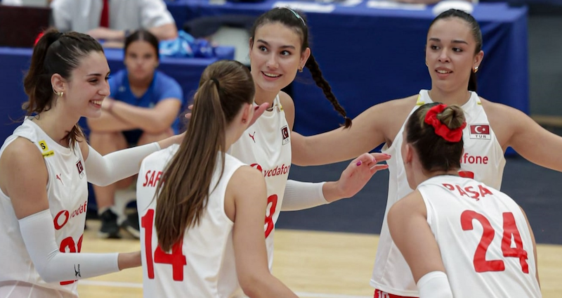 U22 Kadın Milli Voleybol Takımı 2’de 2 Yaptı