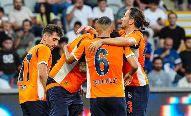 BAŞAKŞEHİR AVRUPA’DA DURDURULAMIYOR