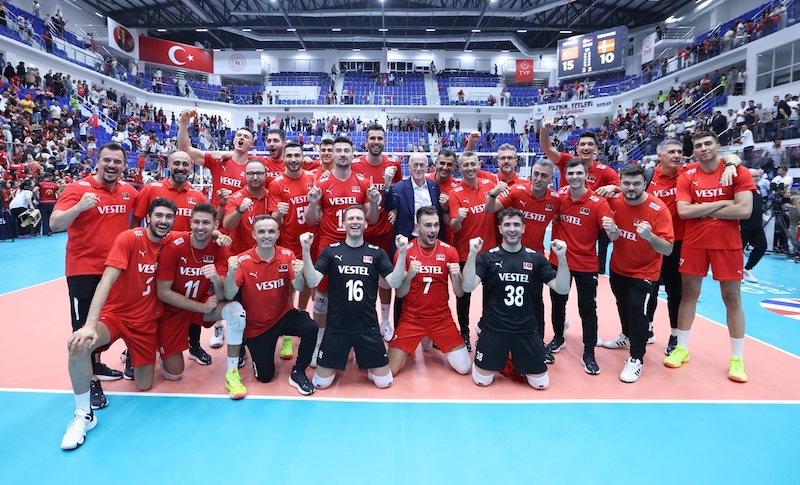 FİLENİN EFELERİ AVRUPA BİLETİNİ ALDI