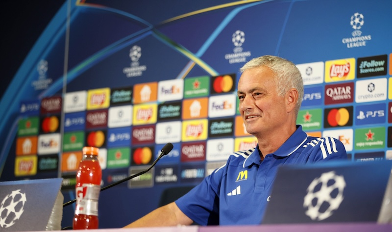 MOURINHO’DAN BENFICA MAÇI MESAJLARI