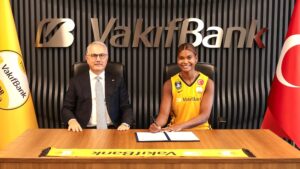 VakıfBank Lorenne Teixeira’yı Transfer Etti