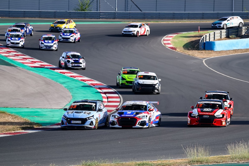 Pist Heyecanı TOSFED İstanbul Park’ta Devam Ediyor