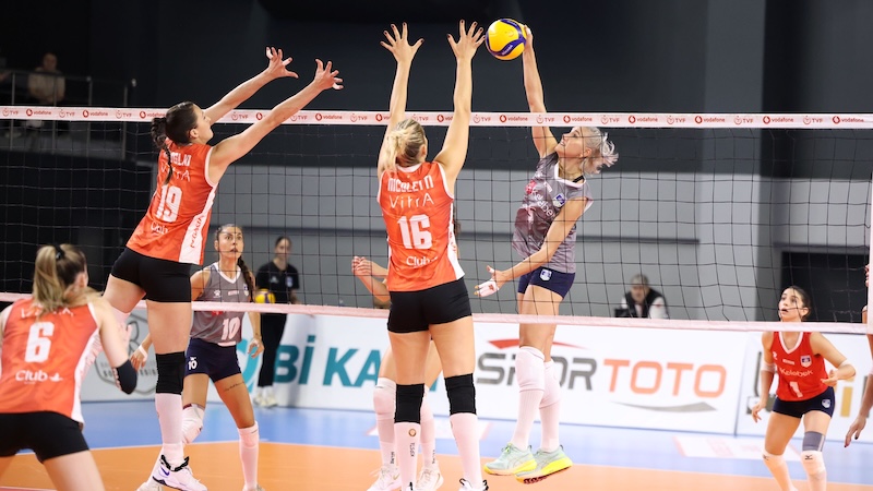 ECZACIBAŞI EVİNE 3 PUANLA DÖNDÜ