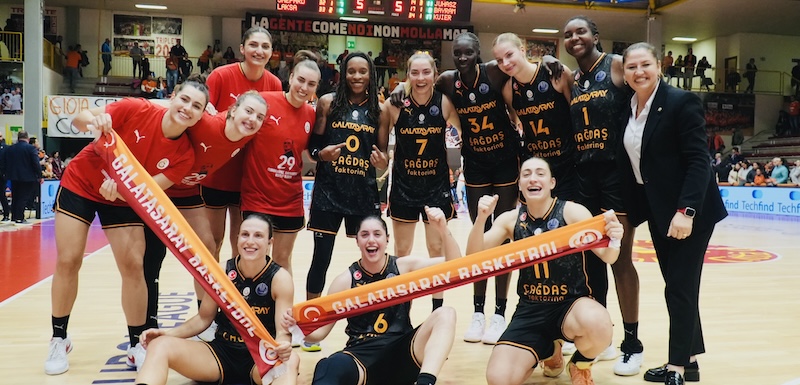 G.SARAY NAMAĞLUP DEVAM EDİYOR