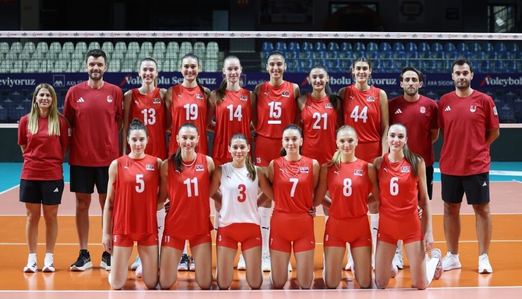 VOLEYBOL LİGLERİNE ARA VERİLDİ!