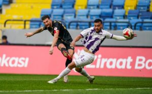ZECORNER KAYSERİSPOR KUPADAN ELENDİ