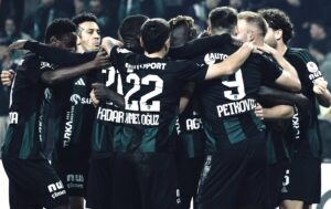 KOCAELİSPOR DEVREYİ GALİBİYETLE KAPATTI