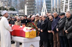 GÖKMEN ÖZDENAK EBEDİYETE UĞURLANDI