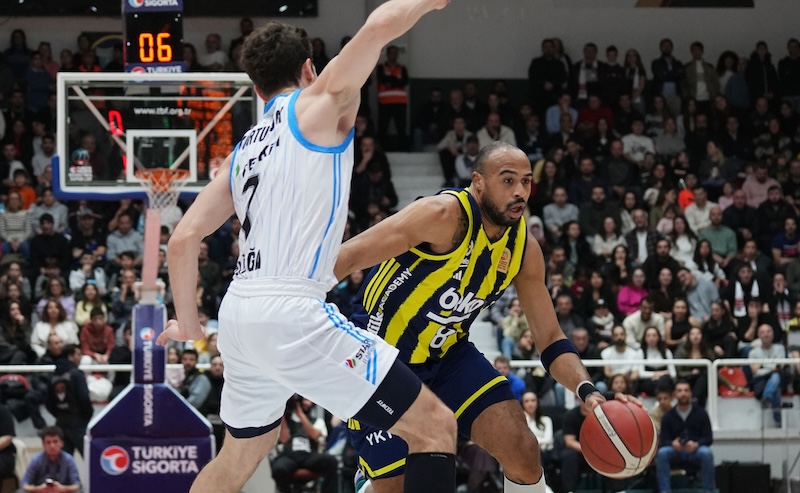 FENERBAHÇE BEKO TAM YOL İLERİ