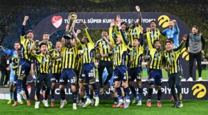 SÜPER KUPA ŞAMPİYONUN ELLERİNDE