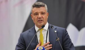 SARAN: ÖNCELİĞİMİZ ŞAMPİYONLUK