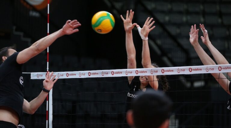 Eczacıbaşı Dynavit Beşiktaş’ı Konuk Ediyor