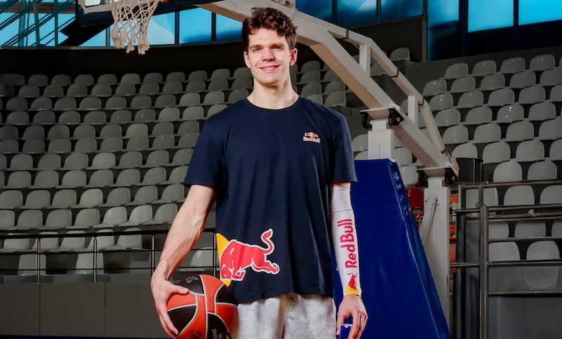 Milli Basketbolcu Tarık Biberovic Red Bull’a Katıldı!