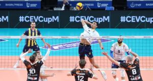 FENERBAHÇE MEDICANA ÇEYREK FİNALDE