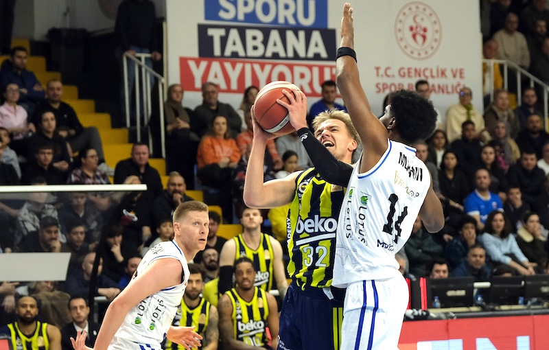 F.BAHÇE BEKO DEPLASMANDA KAZANDI