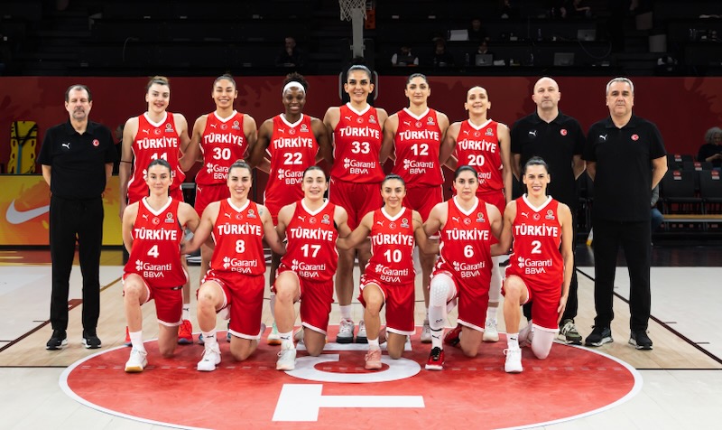 MİLLİLER SONUNU GETİREMEDİ!